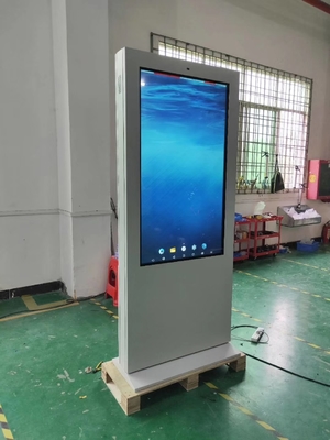 Signalización digital LCD exterior resistente al agua IP65 con 50000 horas de vida útil