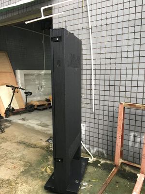 Quiosco de señalización digital de 55 pulgadas con pantalla táctil capacitiva de resolución 1920x1080