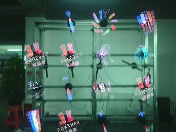El APP controla 3D la fan olográfica del holograma de la exhibición los 65cm para hacer publicidad de la promoción