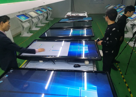 Android 8,0 tablero elegante de la conferencia de la pantalla táctil de 86 pulgadas para el soporte del soporte del piso de la escuela 20 puntos del tacto